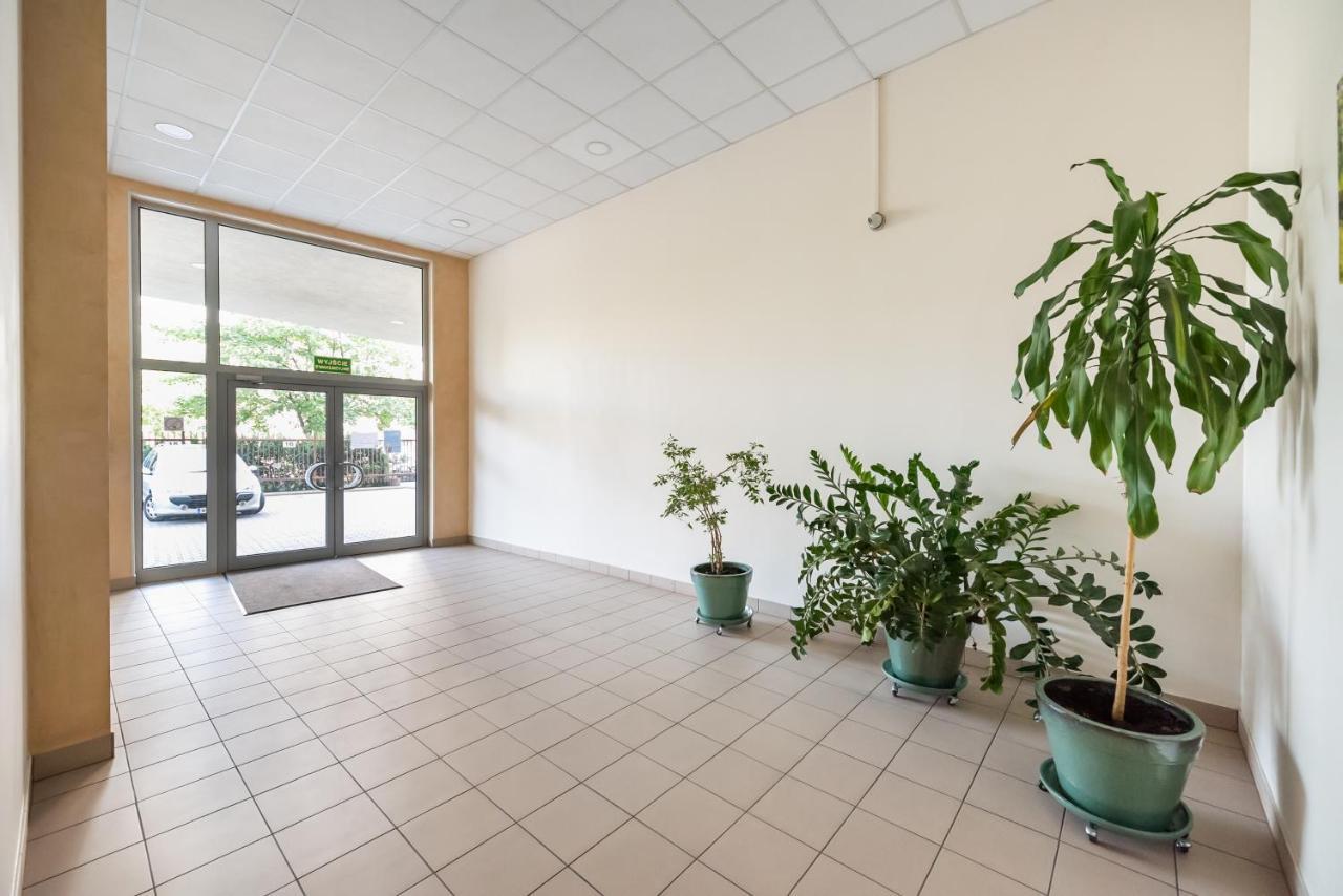Luksusowy Apartament Nad Balatonem Apartment Varşovia Exterior foto